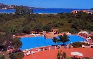 מלון Colonna Beach And 4*