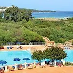Colonna Beach And 4*